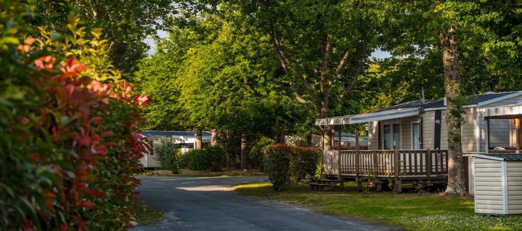 Mobil homes au camping de la Réserve